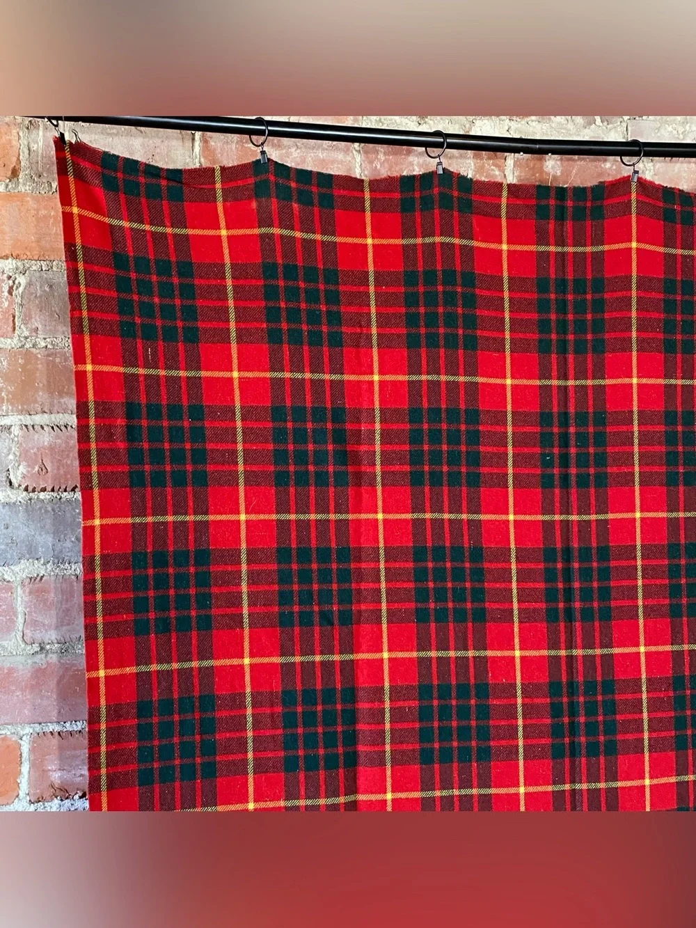 Vtg Chippewa Woolen Mills Red Green Yellow Plaid Wool Camp Blanket 60”x81”